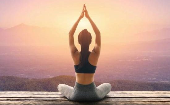 Yoga diario: cuerpo y mente