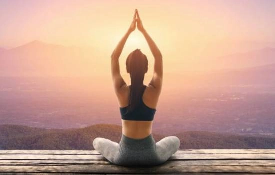 Yoga diario: cuerpo y mente
